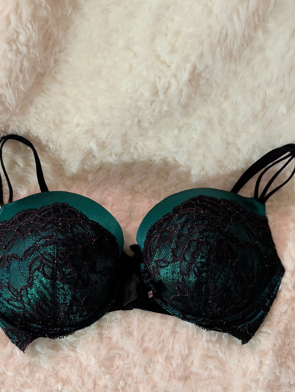 Victoria Secret Emerald Green Lace Push-Up Bra